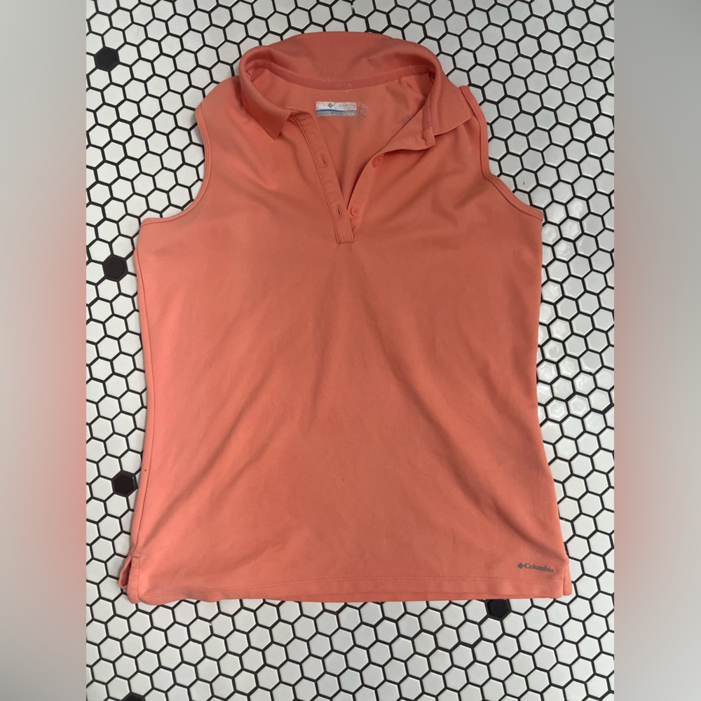Columbia sleeveless athletic top size medium w flaw